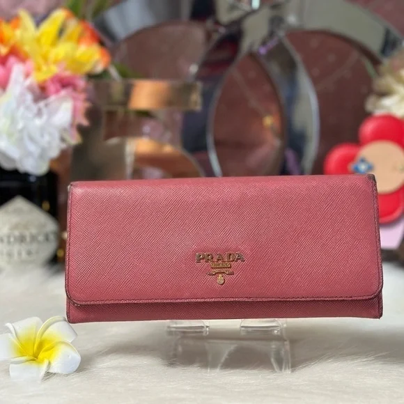 AUTHENTIC PRADA MILANO PINK ROSE SAFFIANO LEATHER BIFOLD DUAL SNAP LONG WALLET - Picture 1 of 14